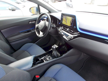 TOYOTA C-HR 1.2 T 116 CV 2WD GRAPHIC **************1 ERE MAIN AVEC SEULEMENT 51836 KMS !!!!!!!************